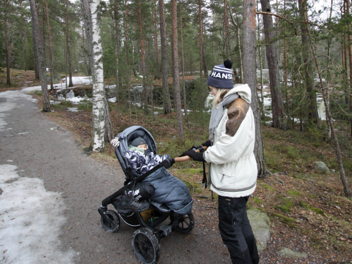 Optimistic Signs of Spring: Exploring Uutela Nature Trail in Helsinki with a Stroller